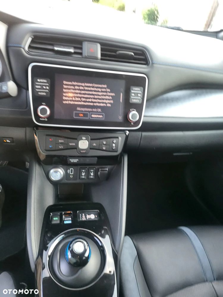 Nissan Leaf 40 kWh TEKNA - 21