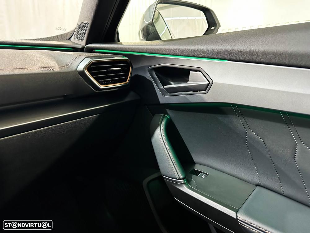 Cupra Formentor 1.4 e-Hybrid DSG VZ - 27