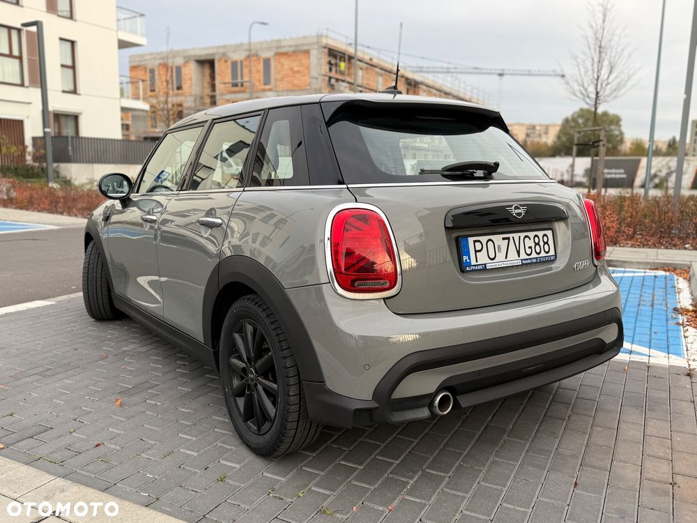 MINI Cooper Standard - 4