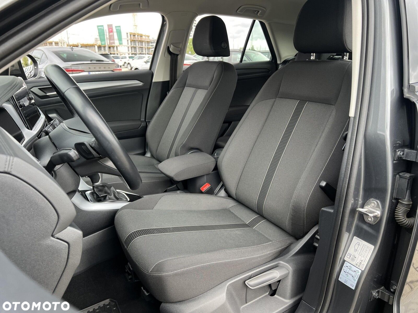 Volkswagen T-Roc 1.5 TSI Life DSG - 9