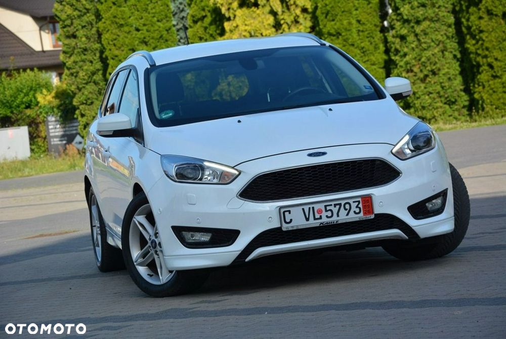 Ford Focus 1.5 EcoBoost STart-Stopp-System ST-LINE - 9