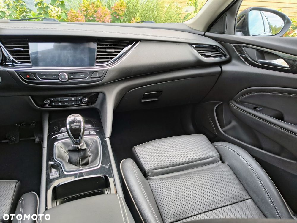 Opel Insignia 1.6 CDTI Sports Tourer ecoFLEXStart/Stop Edition - 32
