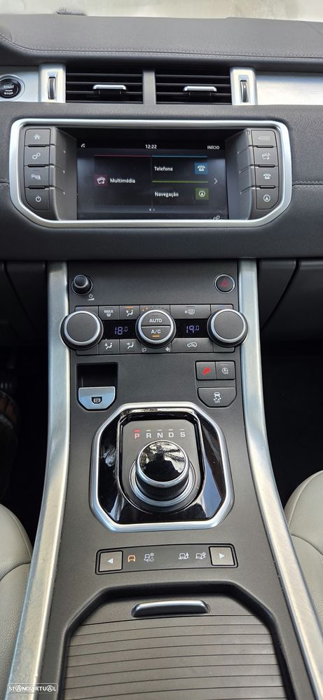 Land Rover Range Rover Evoque 2.0 TD4 SE Dynamic Auto - 12