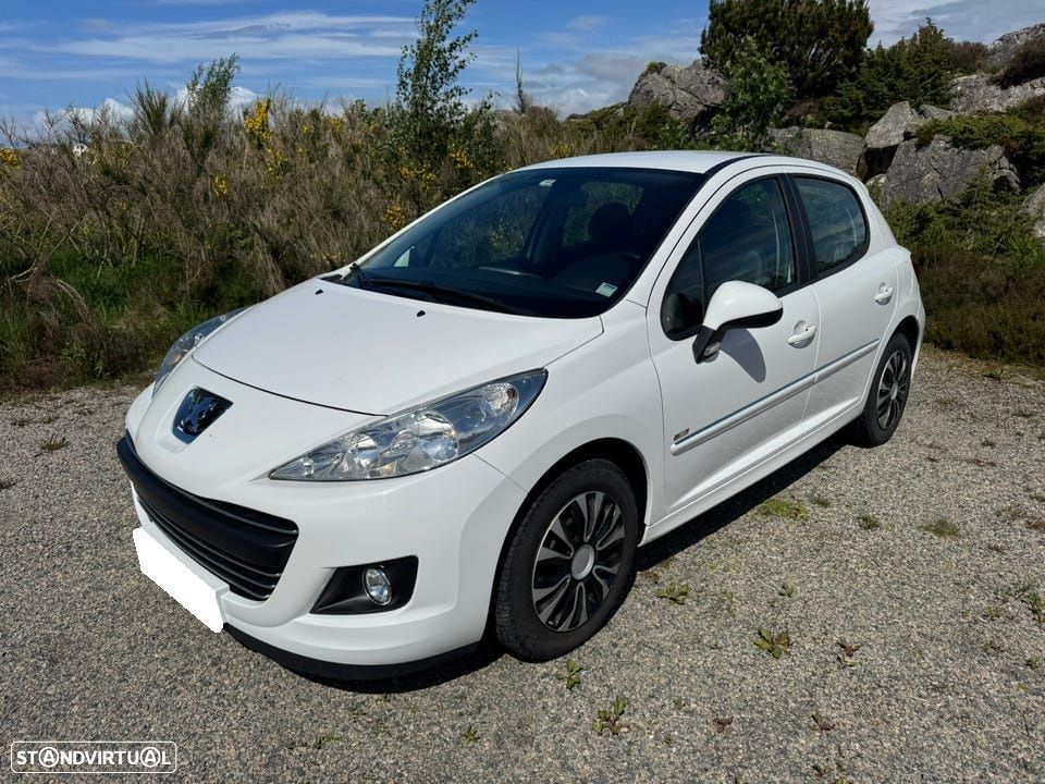 Peugeot 207 - 3
