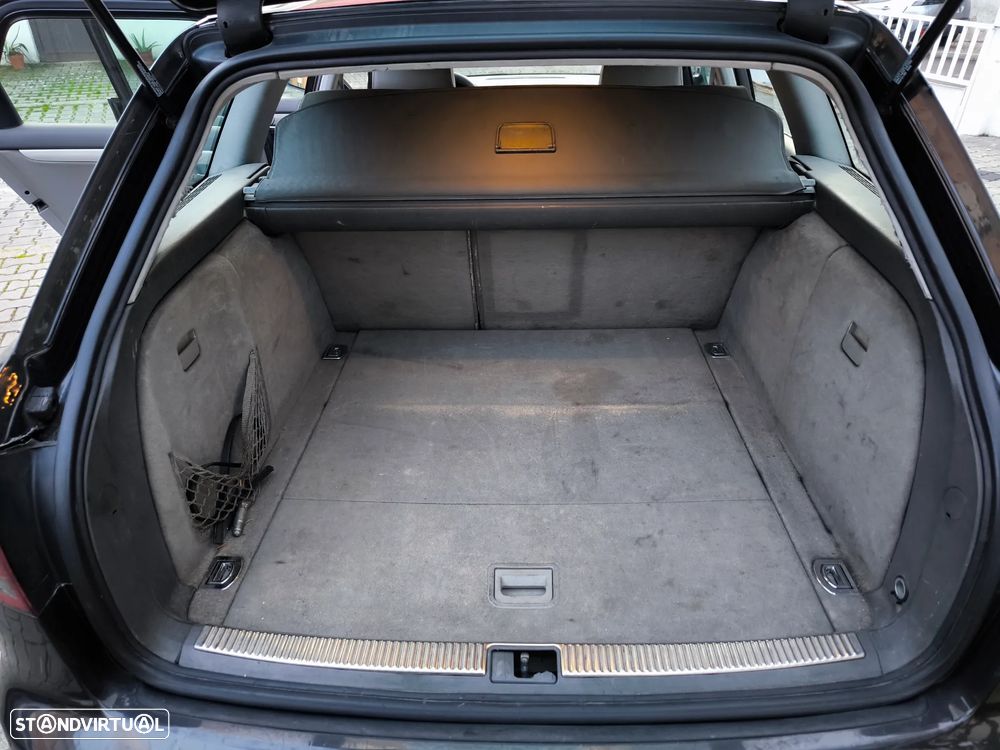 Audi A4 Avant 2.0 TDi S-line - 10