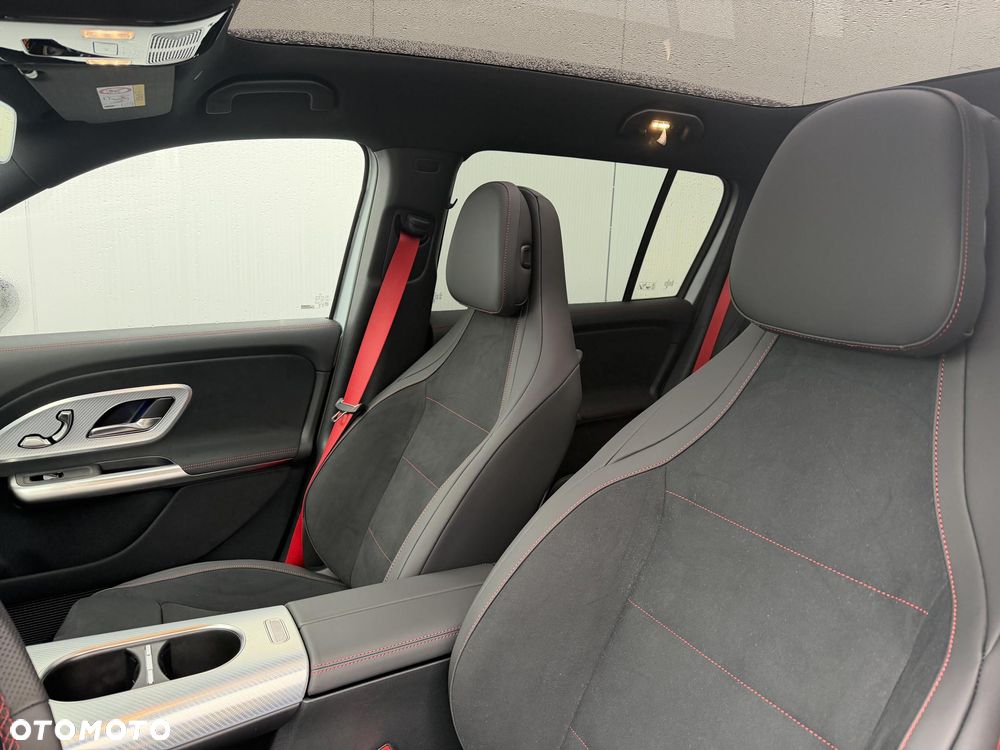 Mercedes-Benz GLB 200 mHEV 4-Matic 8G-eDCT - 11