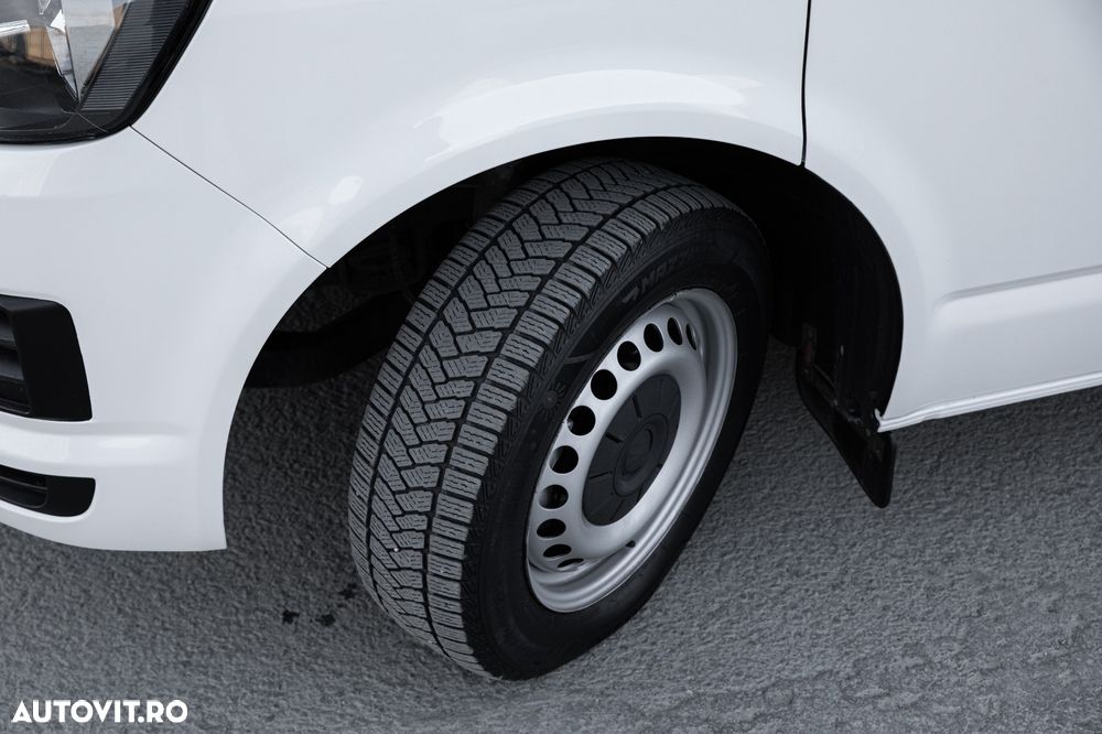 Volkswagen Transporter - 7
