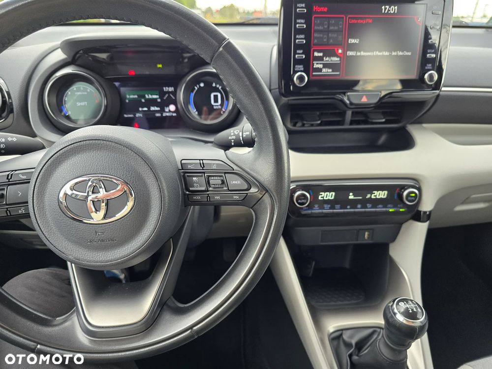 Toyota Yaris 1.5 Selection Elegant - 8