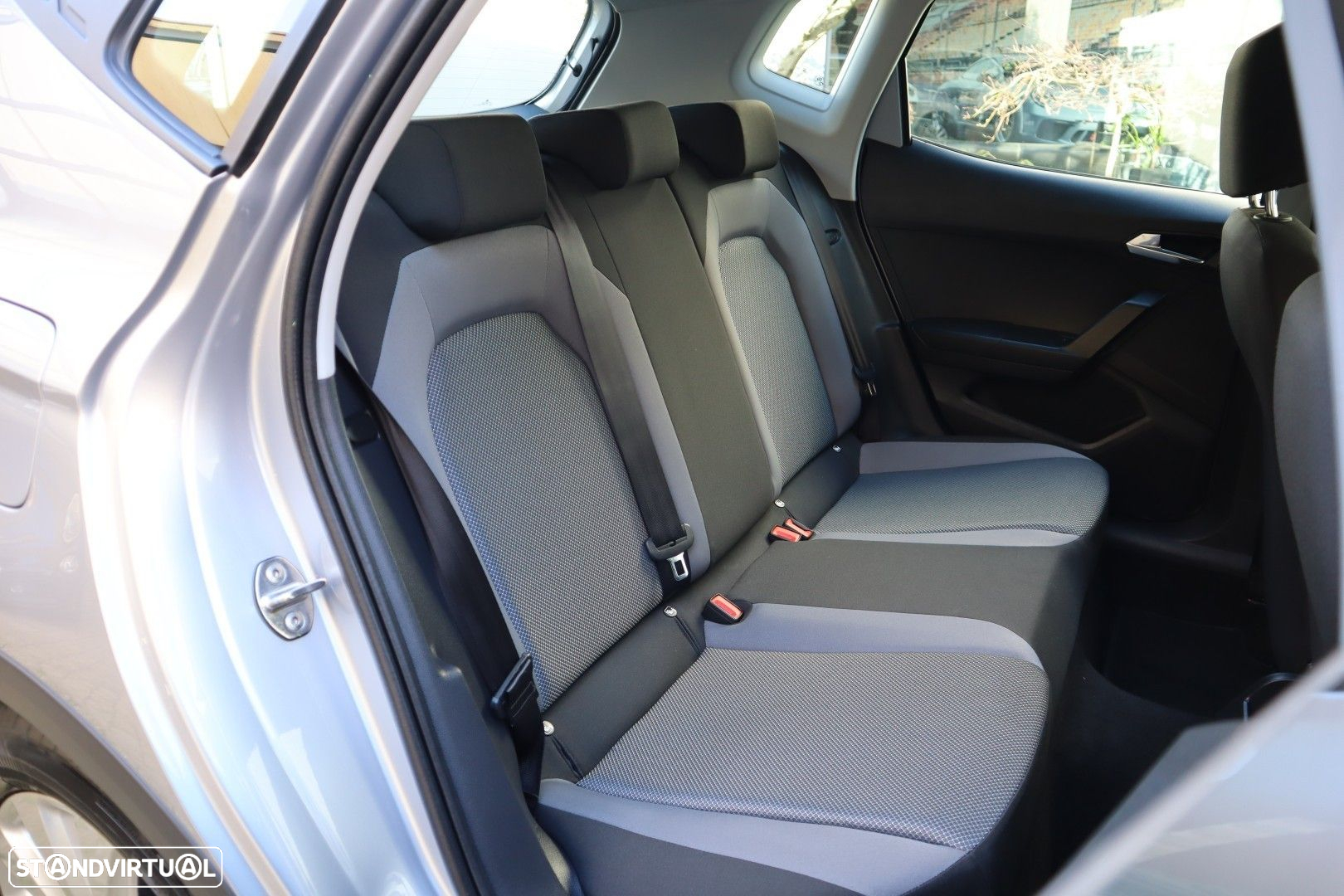 SEAT Arona 1.6 TDI Style - 33