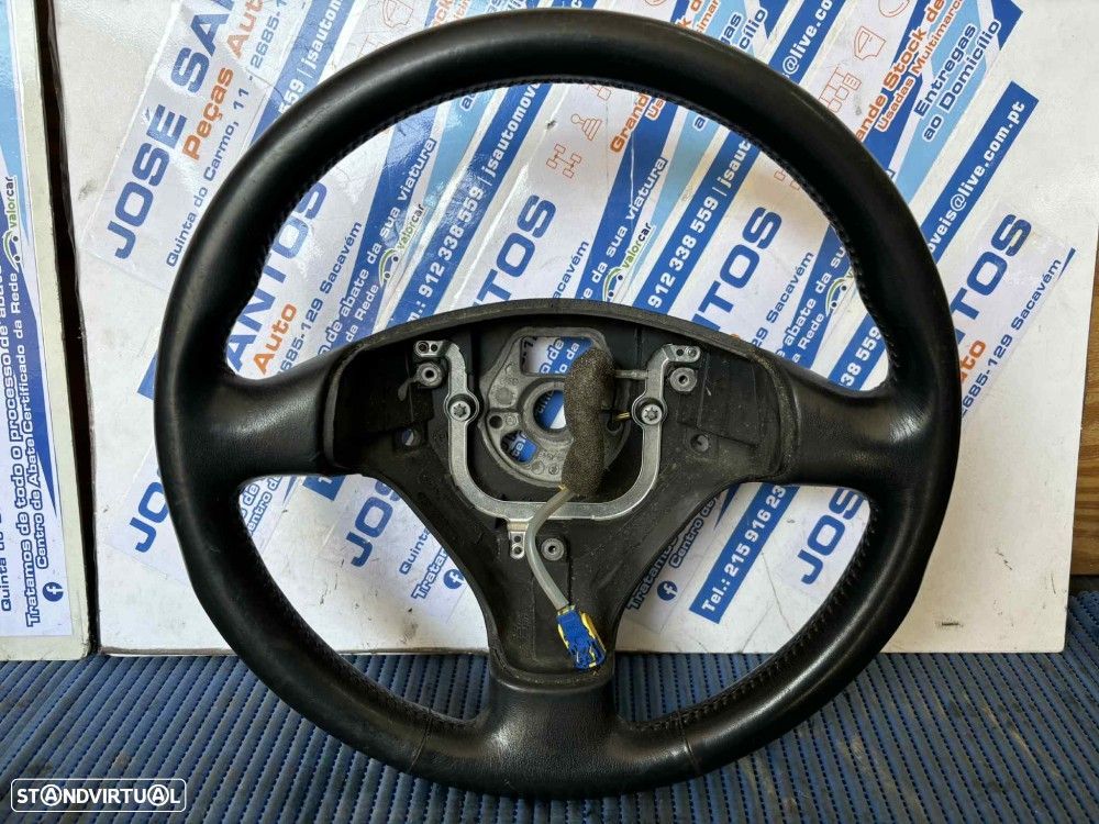 Volante Audi A3 (8L1) - 1