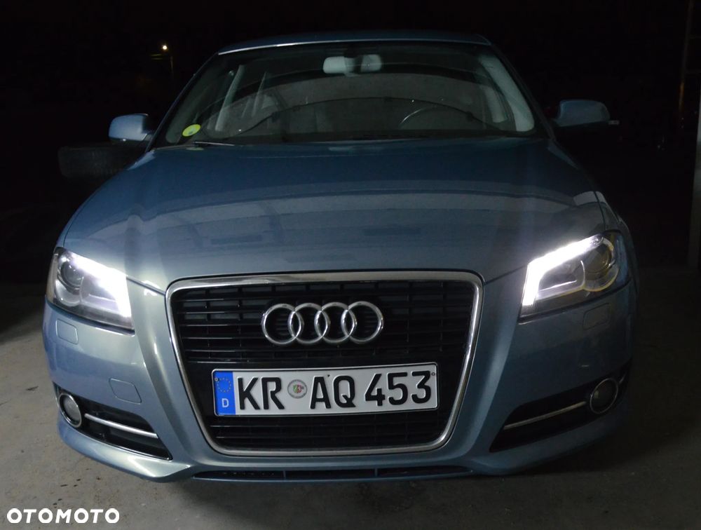 Audi A3 Sportback 1.6 TDI S line Sportpaket - 36