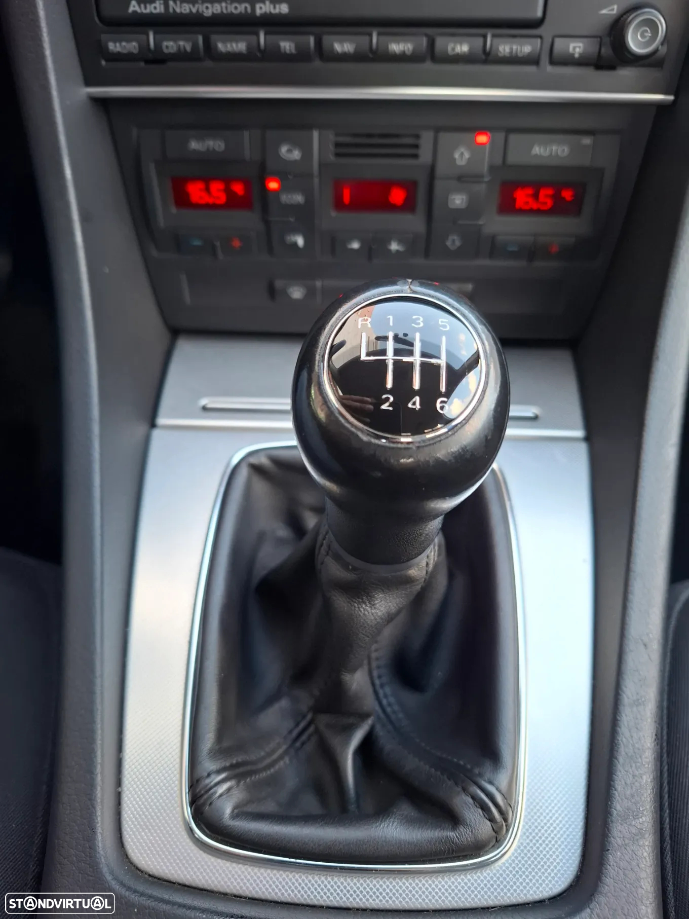 Audi A4 2.0 TDI S-line - 16