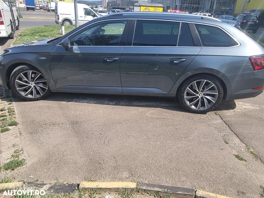 Skoda Superb 2.0 TDI DSG 4X4 Laurin & Klement - 10