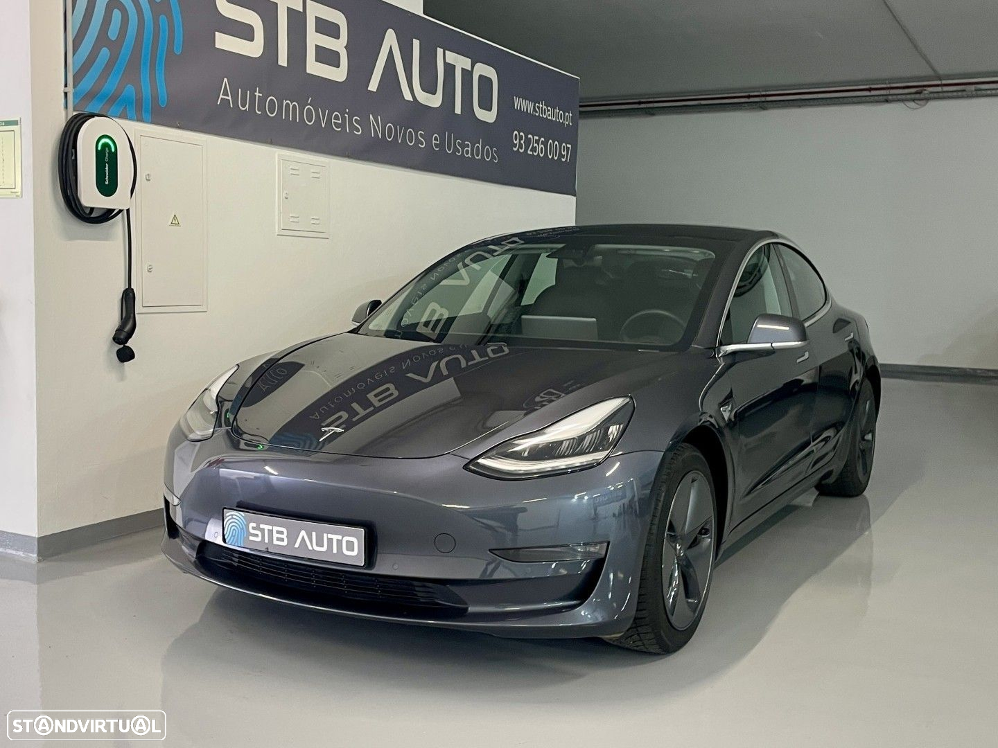 Tesla Model 3 Long-Range Dual Motor AWD - 14