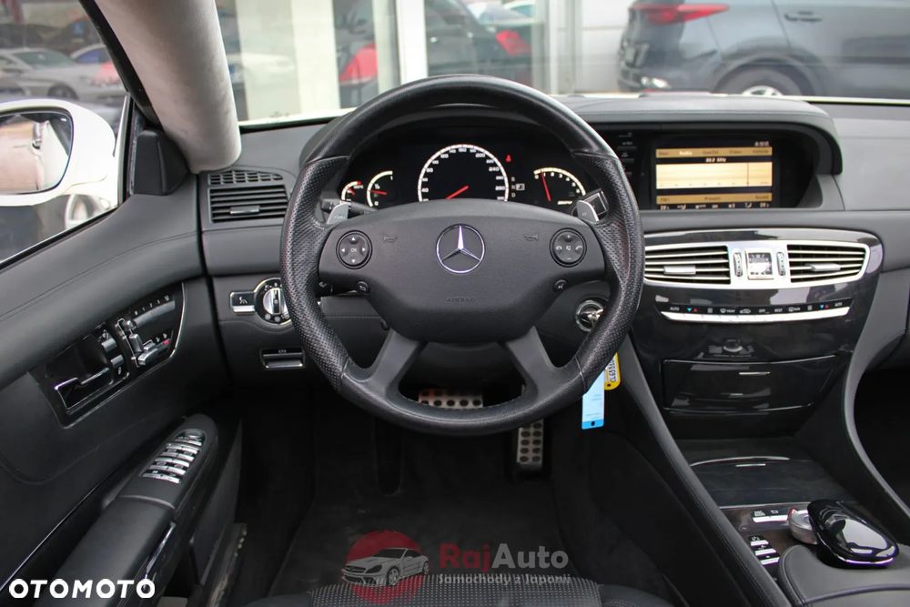 Mercedes-Benz CL 63 AMG 7G-TRONIC - 11