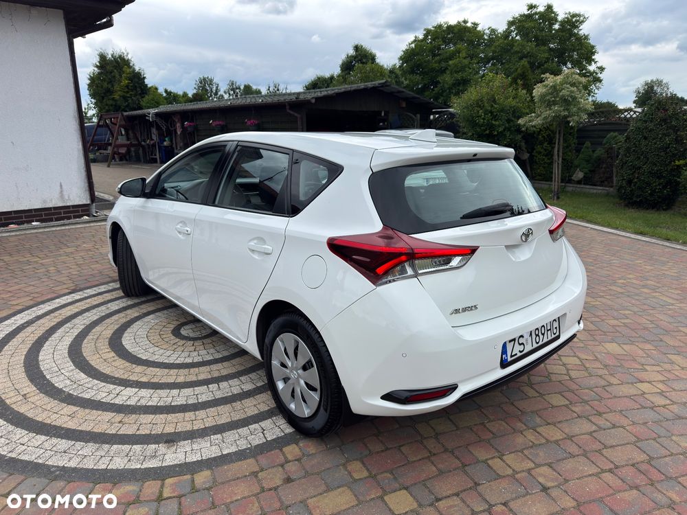 Toyota Auris 1.33 VVT-i Active - 5