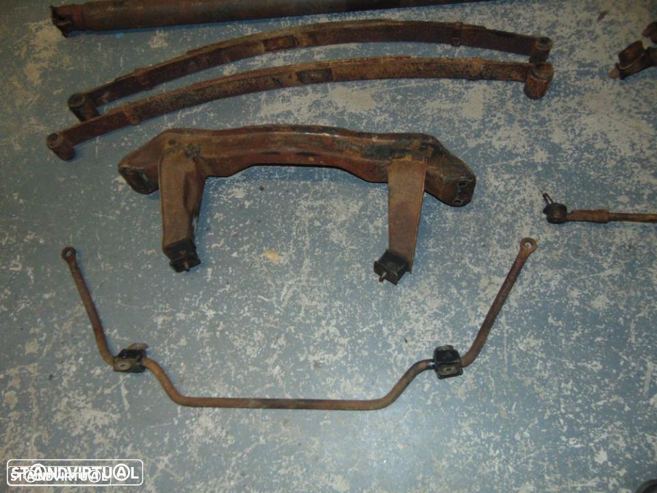 Datsun 1200 laminas suspensão - 3