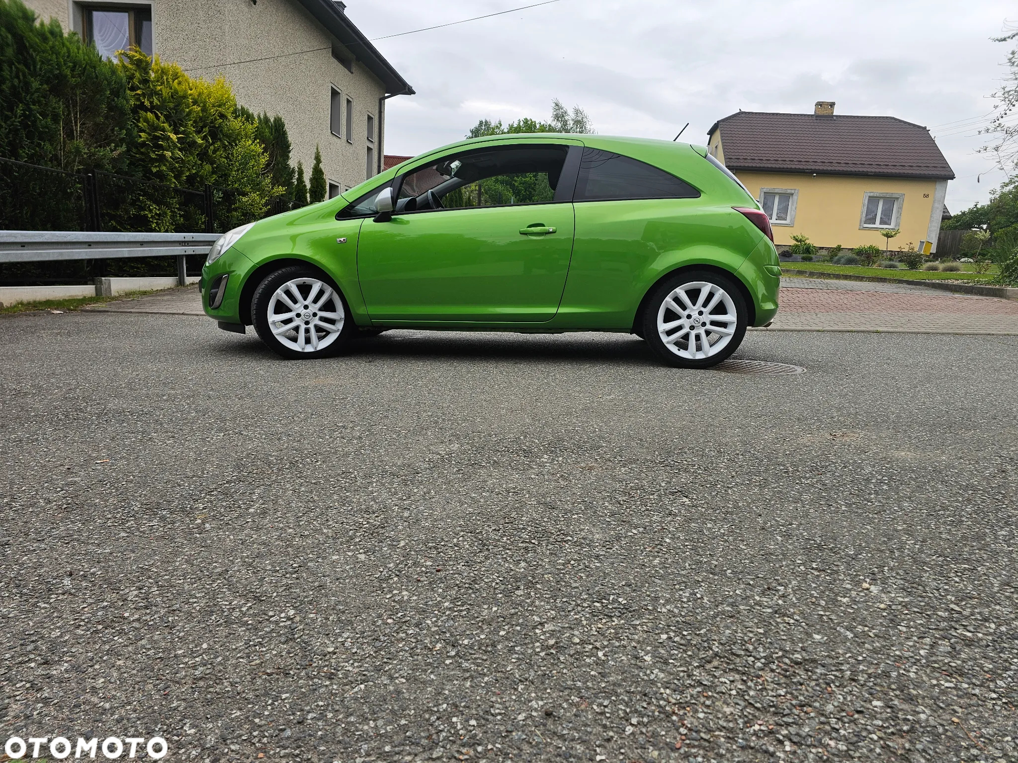Opel Corsa 1.4 16V Color Edition - 39