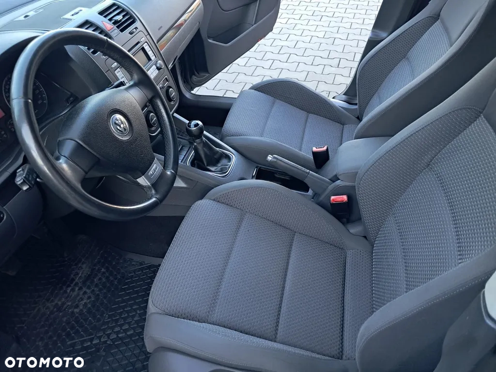 Volkswagen Golf 2.0 TDI DPF GT - 20