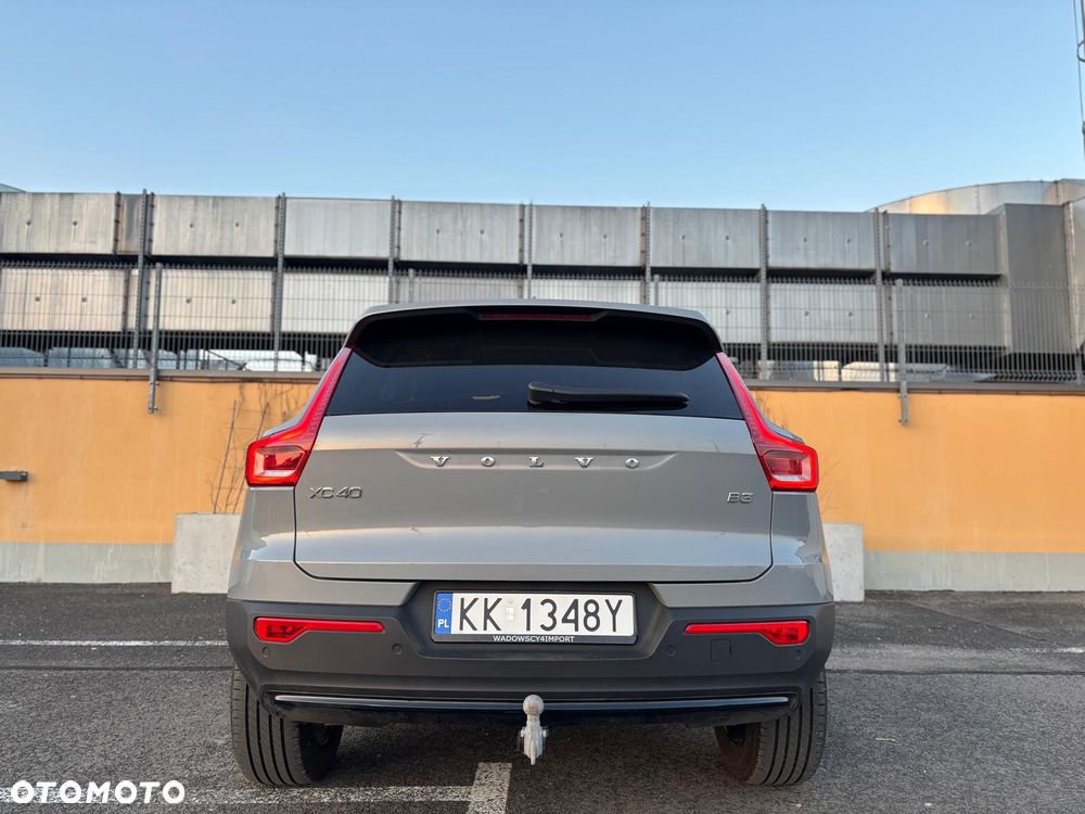 Volvo XC 40 B3 Plus Dark - 10