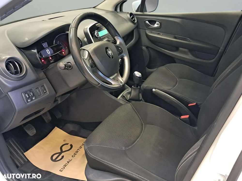 Renault Clio TCe Life - 9