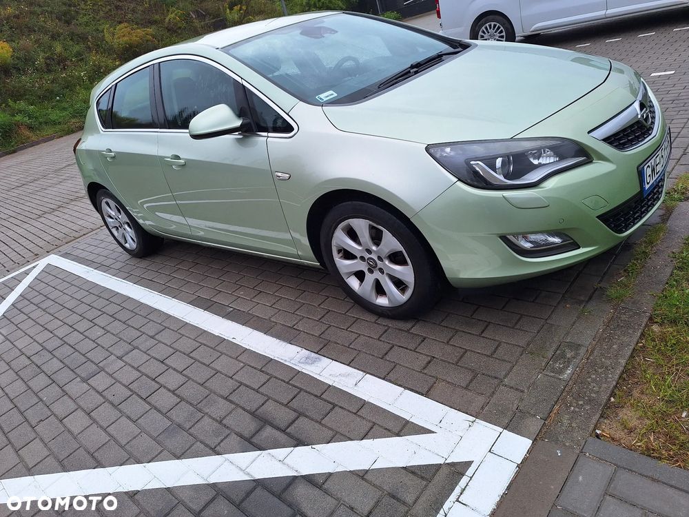 Opel Astra 1.7 CDTI Cosmo - 5