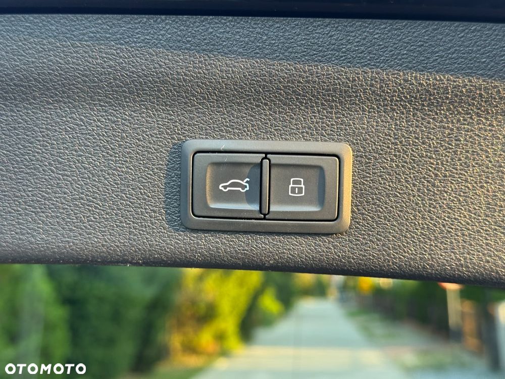 Audi S6 Avant TDI quattro tiptronic - 38