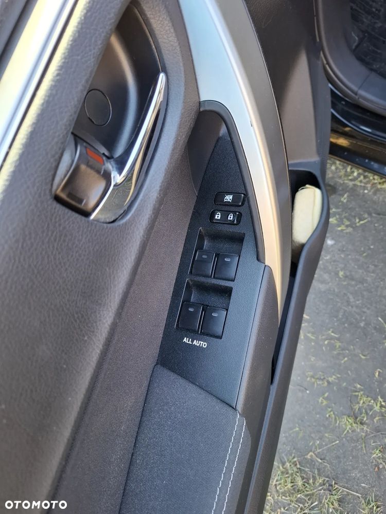 Toyota Corolla 1.6 Premium - 8