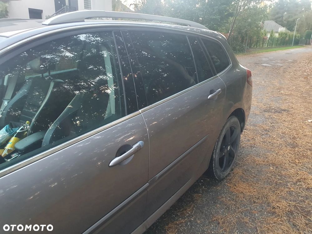 Renault Laguna ENERGY dCi 130 FAP Start & Stop Bose Edition - 25