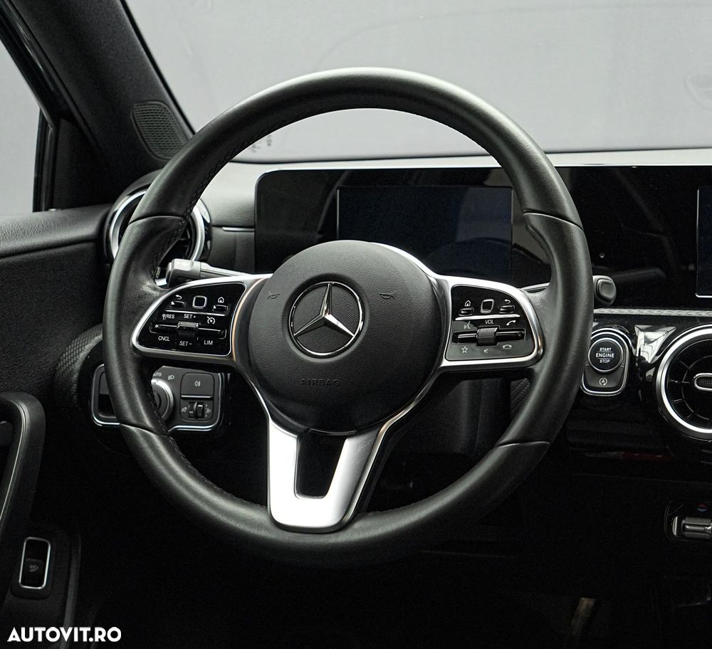 Mercedes-Benz A 200 d Sedan 8G-DCT Edition 2021 - 18