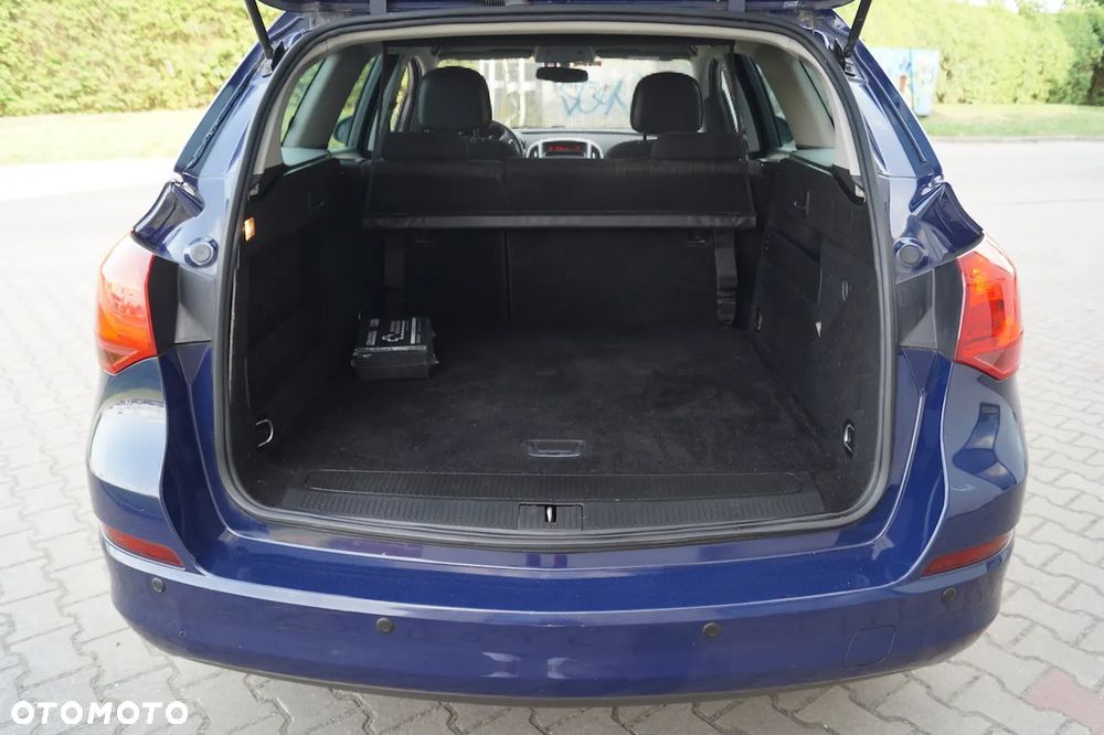 Opel Astra 1.7 CDTI DPF Style - 27