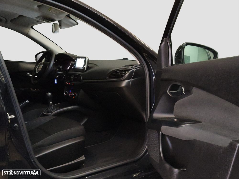 Fiat Tipo 1.3 M-Jet Lounge - 33