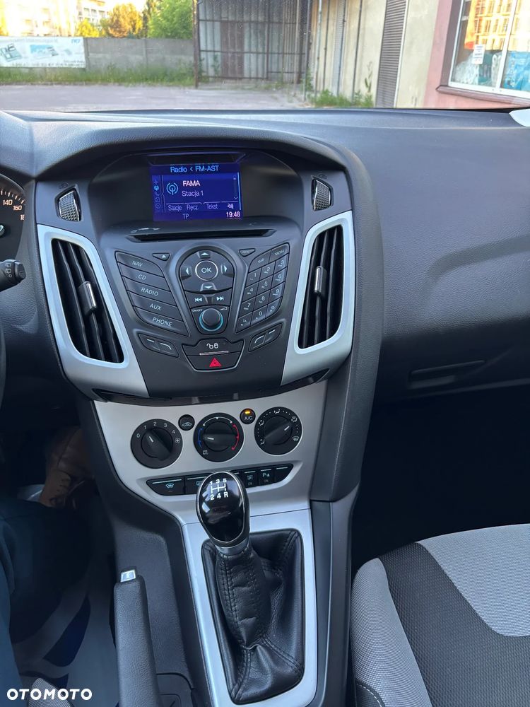 Ford Focus 1.0 EcoBoost Start-Stopp-System Ambiente - 21