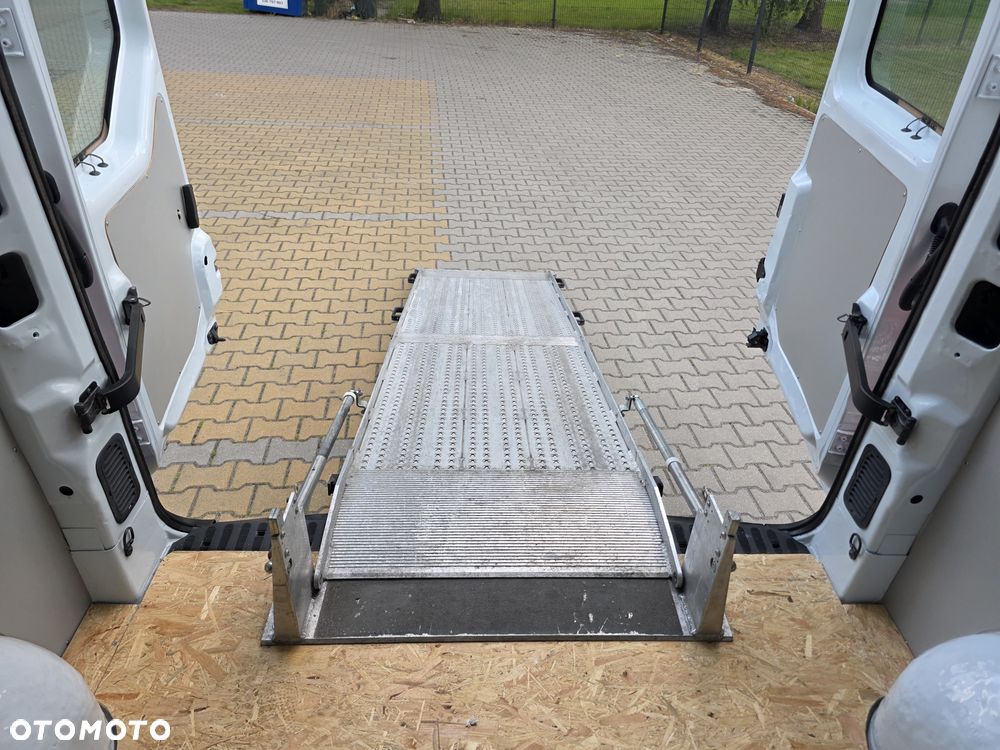Renault Master - 11