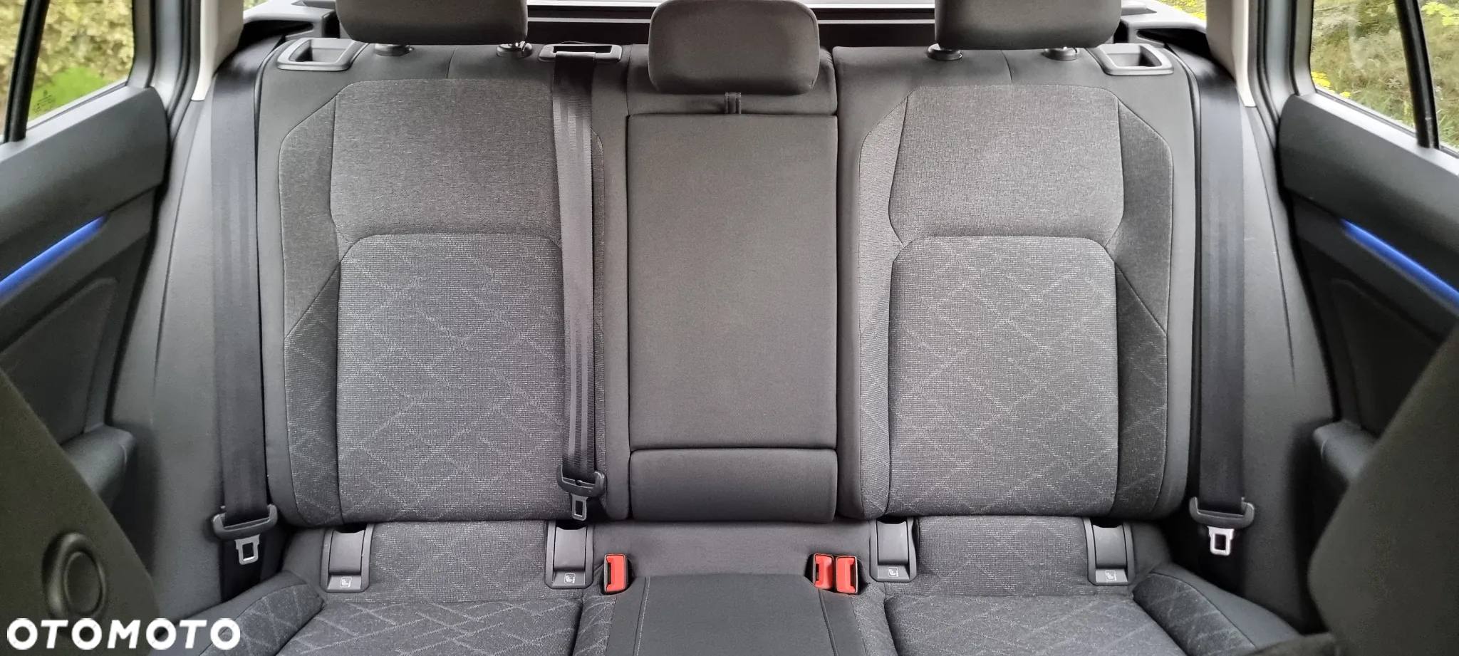 Volkswagen Golf - 20