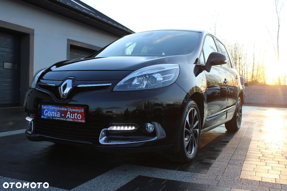 Renault Grand Scenic - 12