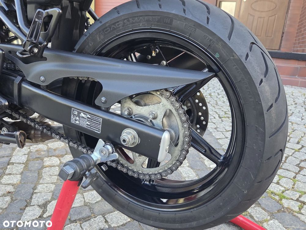 Suzuki SV - 37