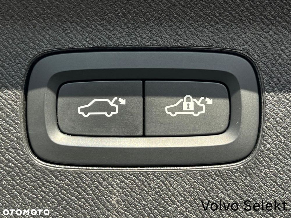 Volvo XC 90 - 34