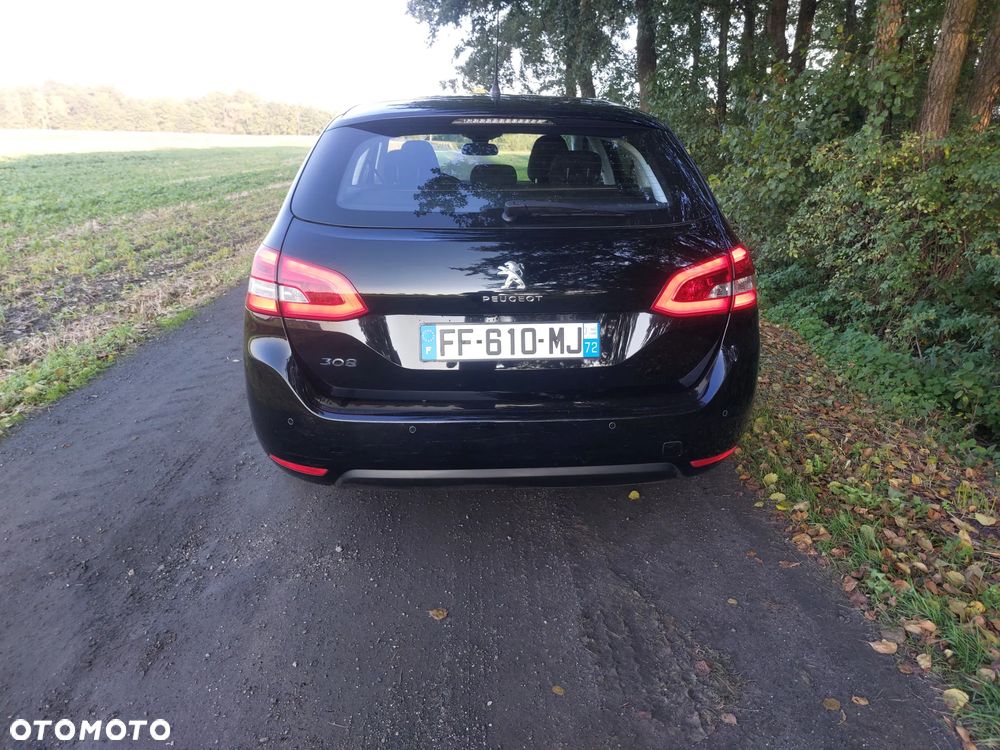 Peugeot 308 - 19