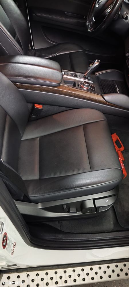 BMW X6 40d xDrive - 14