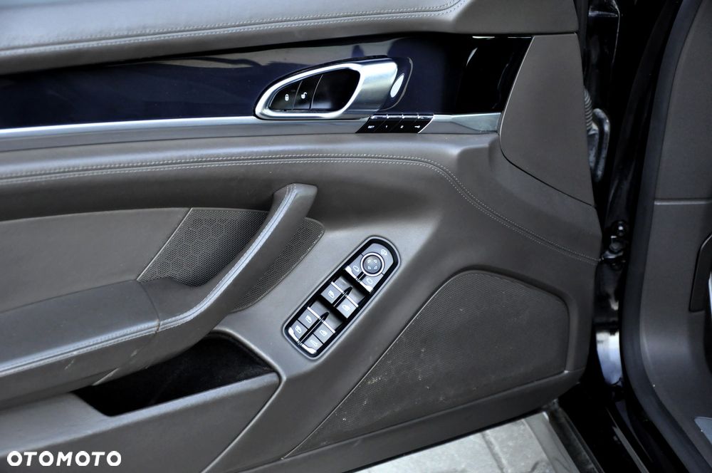 Porsche Panamera Diesel - 29