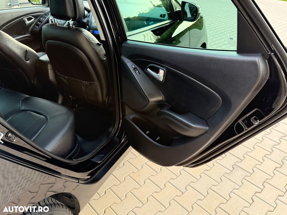 Hyundai ix35 2.0 CRDI 4WD Automatik Style - 25