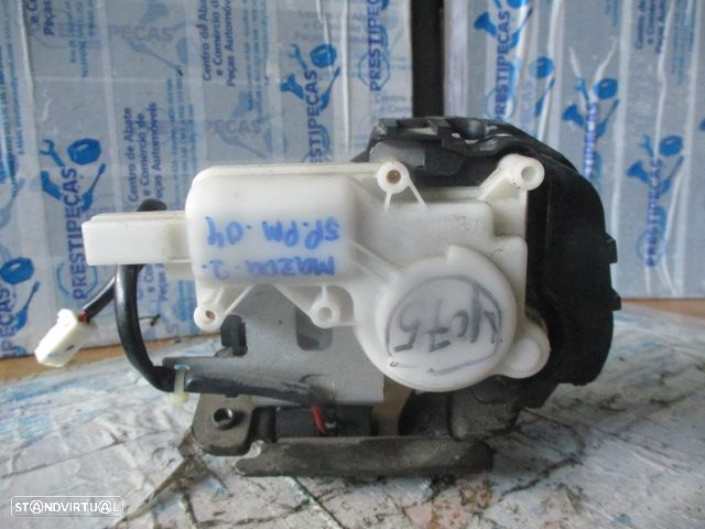 Fecho FEC4075 MAZDA 2 2004 MALA 2 PINOS - 3