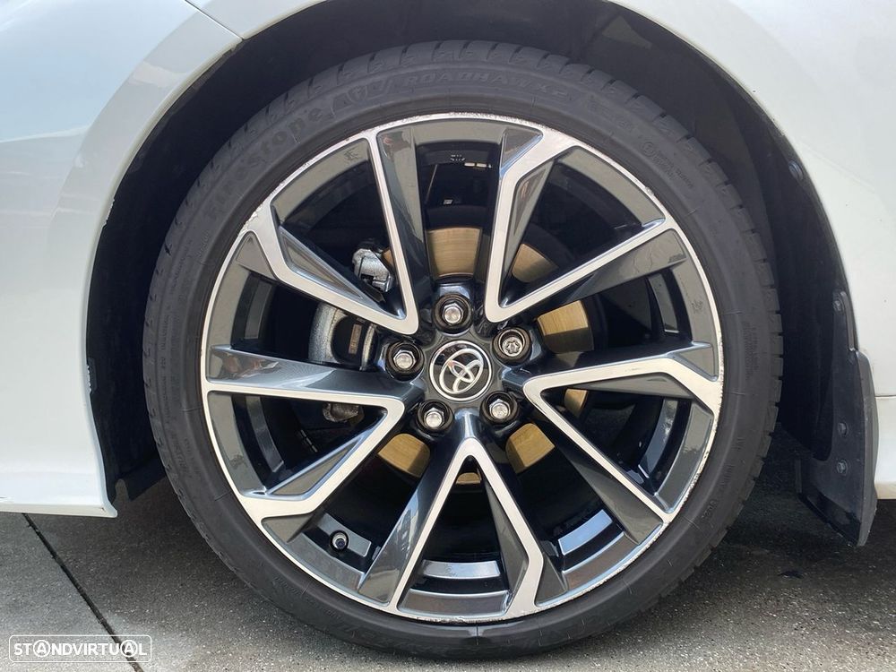 Toyota Corolla SD 1.8 Hybrid Luxury - 21