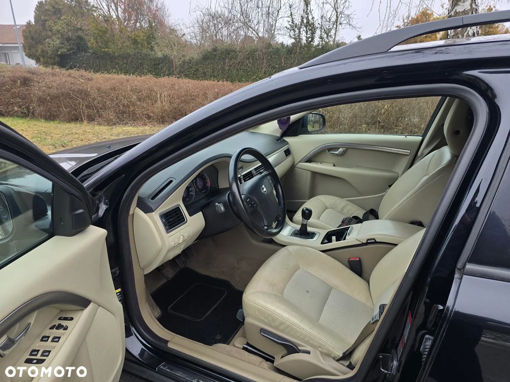 Volvo V70 2.0 - 19
