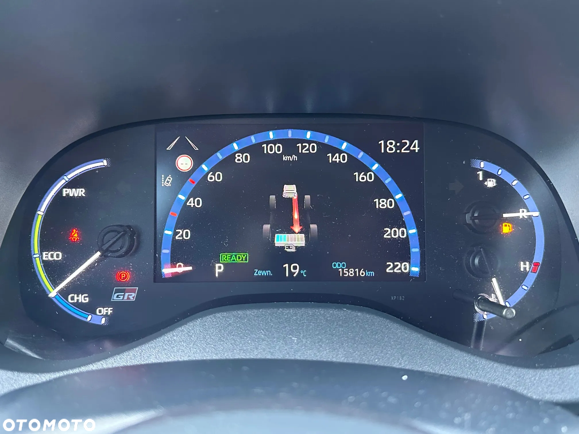 Toyota Yaris Cross Hybrid 1.5 GR Sport - 31