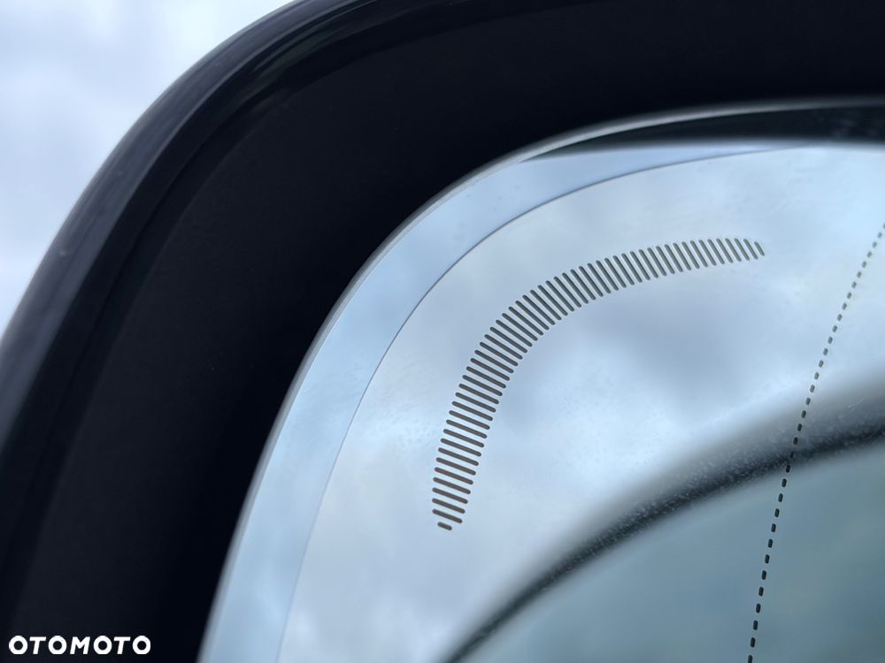 Volvo XC 40 B3 B DKG Plus Dark - 8