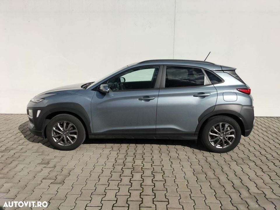 Hyundai KONA - 4