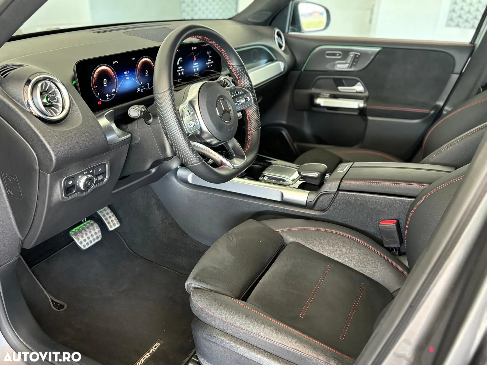 Mercedes-Benz GLB 200 4Matic 8G-DCT AMG Line - 15