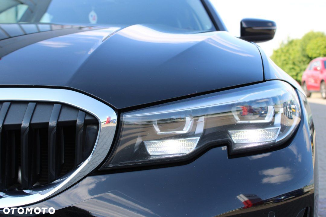 BMW Seria 3 - 11